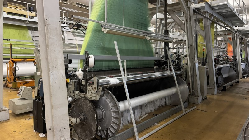 3 PICANOL OMP Jacquard weaving loom in 340 cms