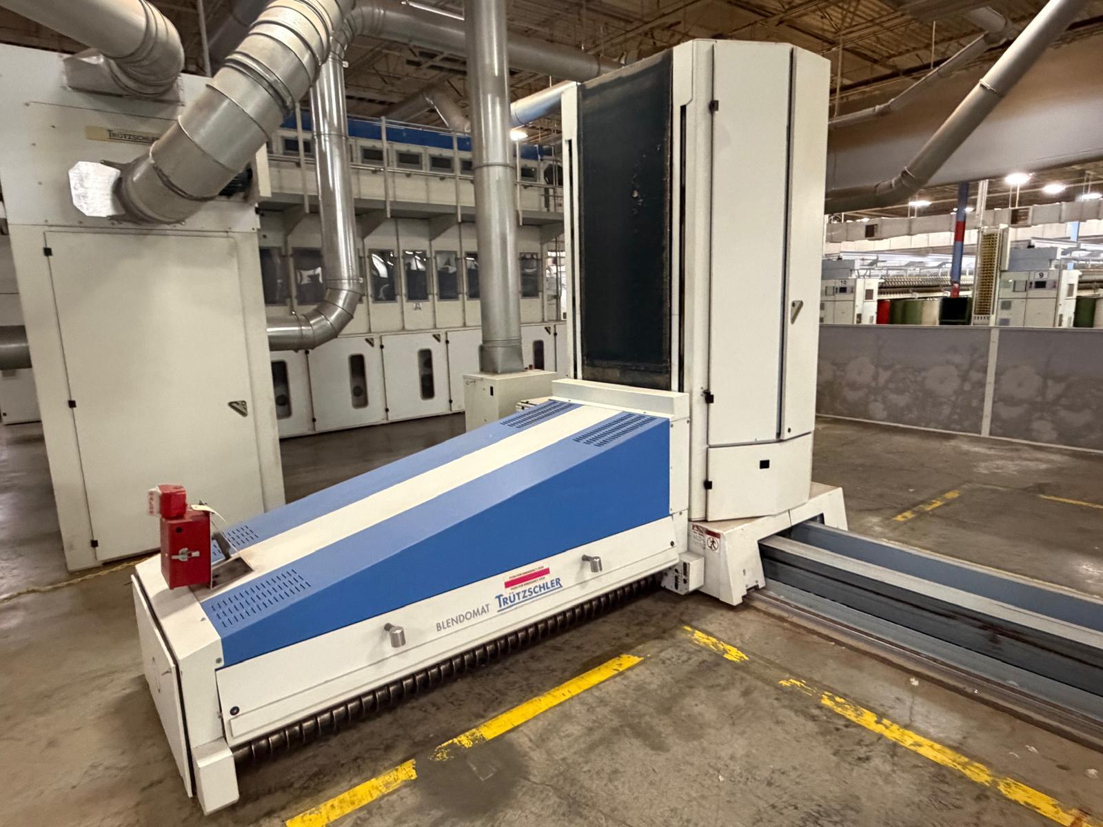 COMPLETE OPEN END SPINNING PLANT / TRUETZSCHLER-SCHLAFHORST / year 2004-5 / 2.520 ROTORS